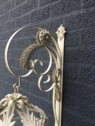 Lantern with wall bracket made of wrought iron, Old-White patina, really great looking!!!